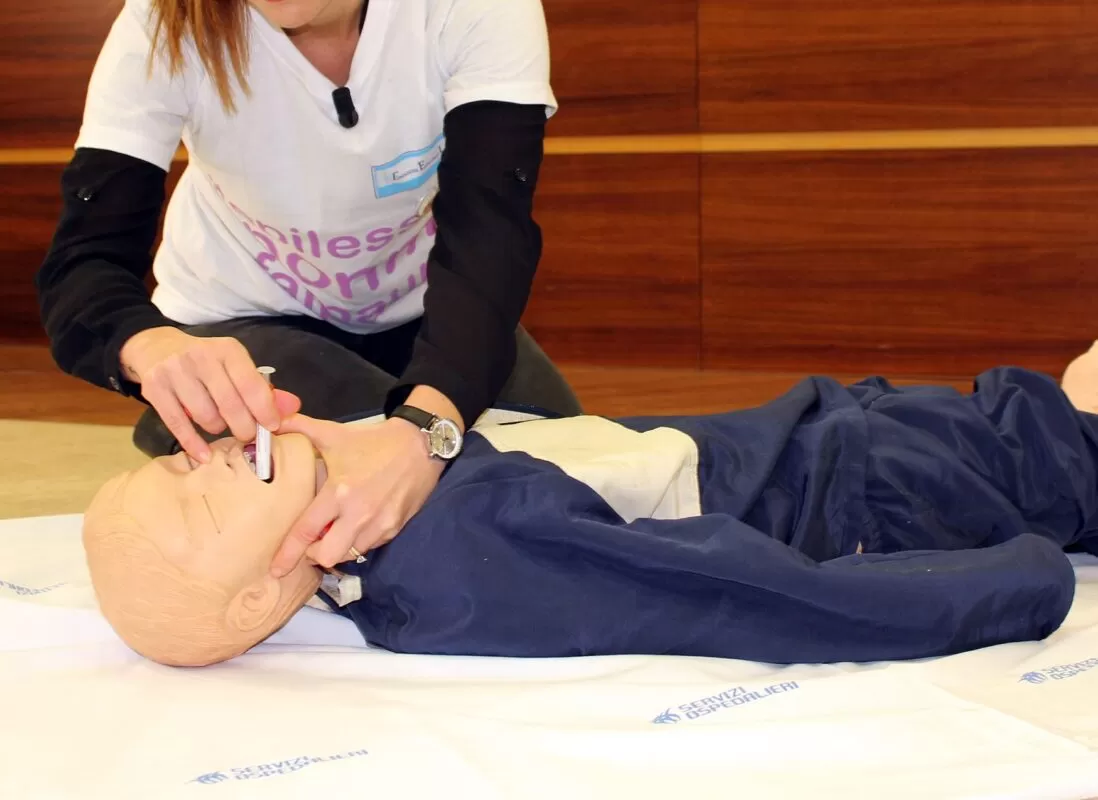 الأمور التي يجب تجنبها عند التعامل مع المريض أثناء النوبة